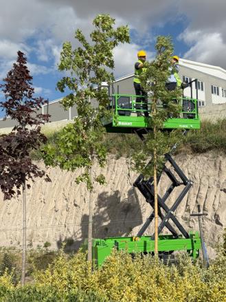 Garden Lift Gallery