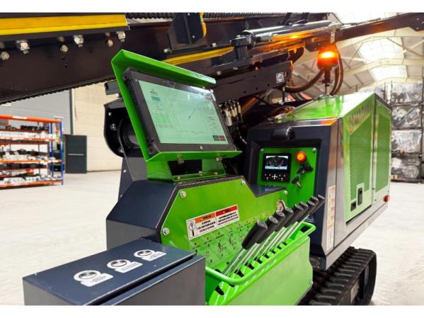 Pile Driver MW400 TX-5 Gallery