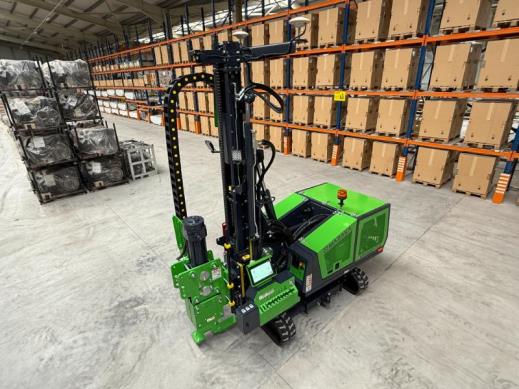 Pile Driver MW400 TX-5 Gallery