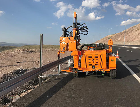 Mazaka MW 800 CW Pile Driver