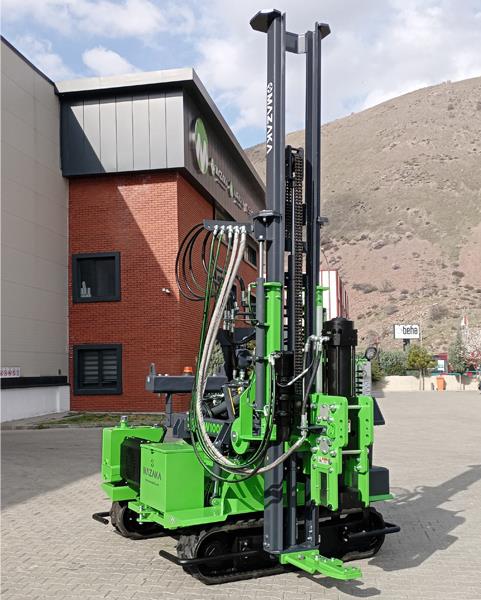 Mazaka MW1000 Pile Driver